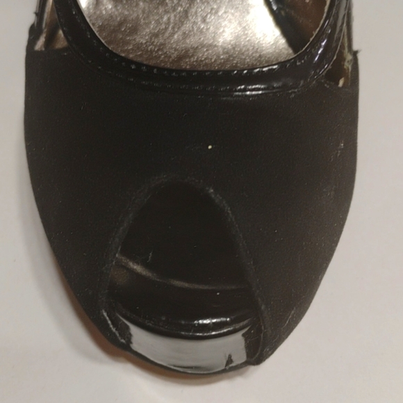 JustFab Black Peep-Toe Platform Heels - Picture 4 of 13